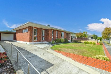 Photo of property in 61 Terry Crescent, Milson, Palmerston North, 4414