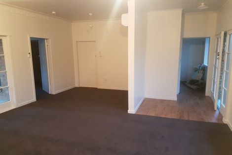 Photo of property in 4 Darley Street, Maeroa, Hamilton, 3200