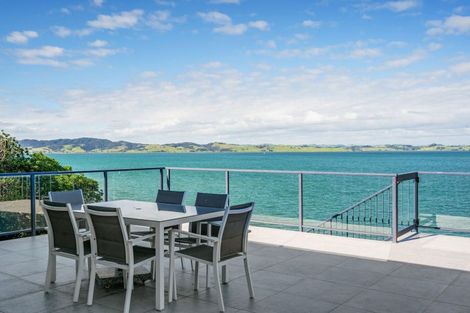 Photo of property in 64 Manganese Point Road, Tamaterau, Whangarei, 0174