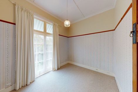Photo of property in 28 Peakes Road, Saint Johns Hill, Whanganui, 4501