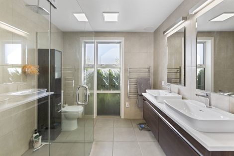 Photo of property in 100 Wingatui Road, Mosgiel, 9024