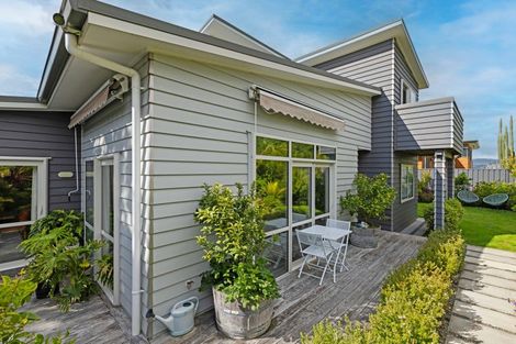 Photo of property in 35 Waione Avenue, Athenree, Waihi Beach, 3177