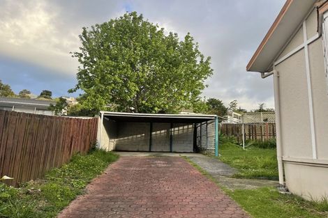 Photo of property in 101 Oaktree Avenue, Browns Bay, Auckland, 0630