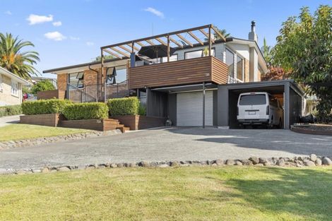 Photo of property in 70a Sutherland Road, Brookfield, Tauranga, 3110