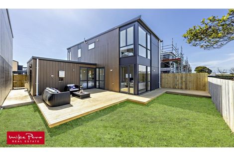 Photo of property in 8 Te Aparangi Crescent, Papakura, 2110