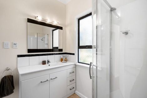 Photo of property in 16 Douglas Mclean Avenue, Marewa, Napier, 4110