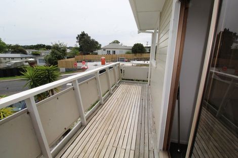 Photo of property in 232 Birkdale Road, Birkdale, Auckland, 0626
