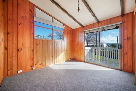 Photo of property in 106 Woodglen Road, Glen Eden, Auckland, 0602
