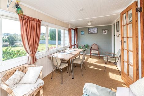 Photo of property in 92 Riverbank Road, Okoia, Whanganui, 4573