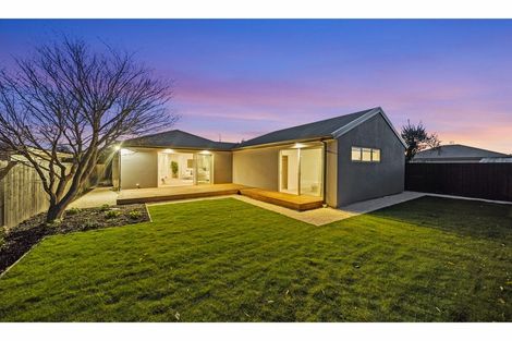 Photo of property in 154 Harewood Road, Papanui, Christchurch, 8053