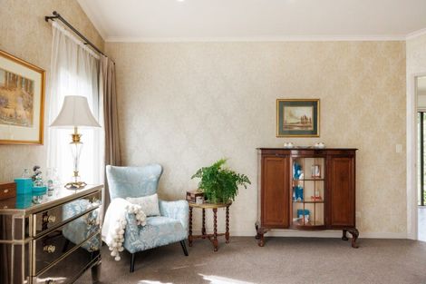 Photo of property in 291 Napier Road, Kelvin Grove, Palmerston North, 4470