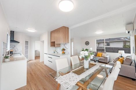 Photo of property in 11 Murillo Place, Henderson, Auckland, 0612