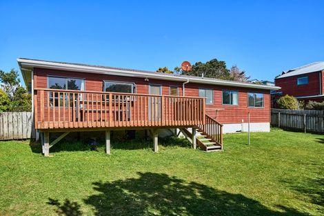 Photo of property in 301 Maungaraki Road, Maungaraki, Lower Hutt, 5010
