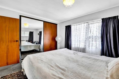 Photo of property in 8a Birdwood Avenue, Moturoa, New Plymouth, 4310