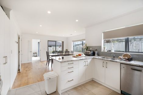 Photo of property in 77 Grenada Drive, Grenada Village, Wellington, 6037