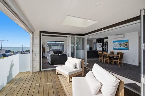 Photo of property in 21 Hine Street, New Plymouth, 4310