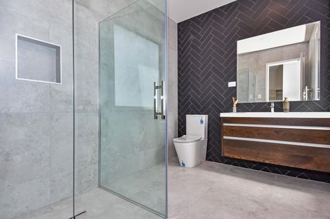 Photo of property in 16 Milano Boulevard, Karaka, Papakura, 2113