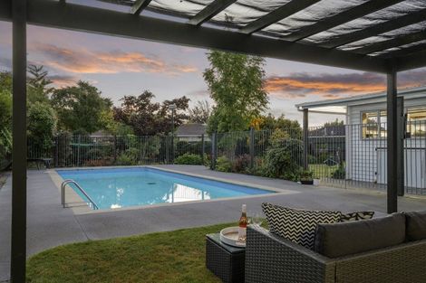 Photo of property in 126 Blighs Road, Strowan, Christchurch, 8052