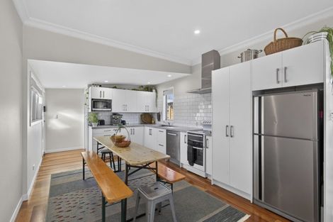 Photo of property in 83 Tukapa Street, Westown, New Plymouth, 4310