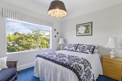 Photo of property in 12 Parsonage Road, Waimate, 7924