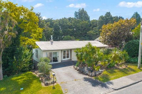 Photo of property in 4 Brough Road, Manurewa East, Auckland, 2102
