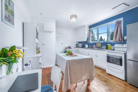 Photo of property in 21 Stirling Place, Tokoroa, 3420