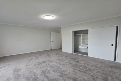 Photo of property in 8 Ritetai Street, Clarks Beach, 2122