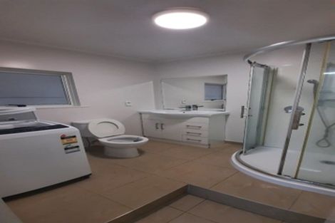 Photo of property in 9 Bryers Place, Bayview, Auckland, 0629