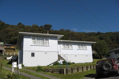 Photo of property in 79d Milton Terrace, Picton, 7220