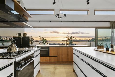 Photo of property in 83b Lynley Park Drive, Omokoroa, 3114