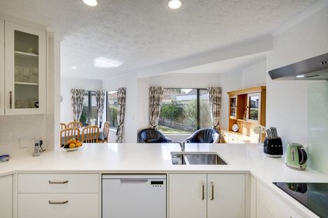 Photo of property in 8b Wilton Row, Taradale, Napier, 4112