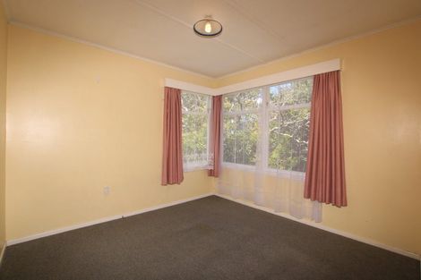 Photo of property in 76 Oakdale Road, Mount Roskill, Auckland, 1041