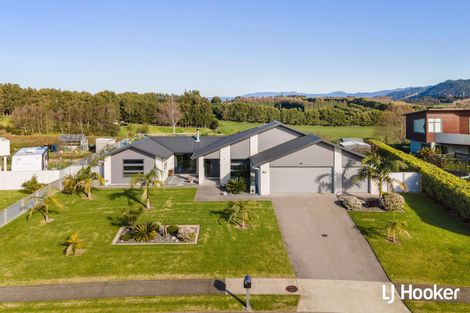 Photo of property in 19 Athenree Heights, Athenree, Katikati, 3177