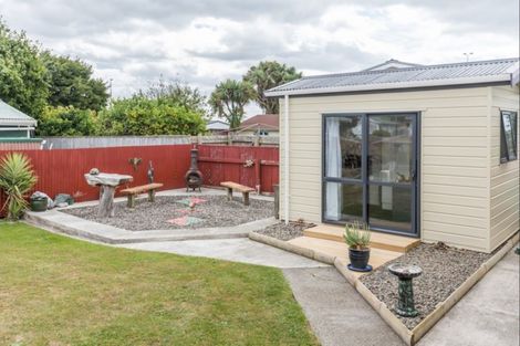 Photo of property in 23 Cornwall Street, Levin, 5510