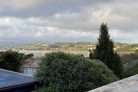 Photo of property in 2/11 Te Arawi Street, Takapuwahia, Porirua, 5022