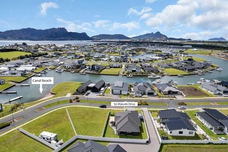 Photo of property in 16 Maturiki Drive, One Tree Point, 0118