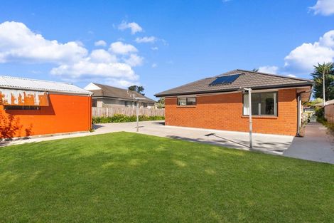 Photo of property in 123 Hay Street, Bromley, Christchurch, 8062