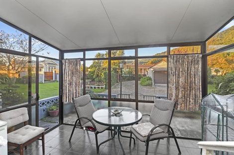 Photo of property in 6 Russell Avenue, Te Aroha, 3320