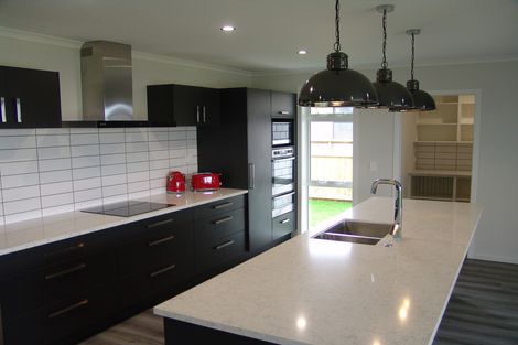 Photo of property in 13 Oak Ridge Drive, Te Awamutu, 3800