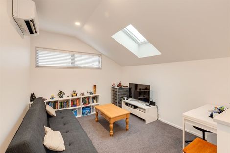 Photo of property in 299 Burwood Road, Burwood, Christchurch, 8083