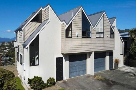 Photo of property in 7 Admiralty Street, Crofton Downs, Wellington, 6035