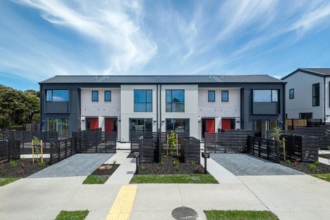 Photo of property in 34 Te Aniwaniwa Terrace, Albany, 0632