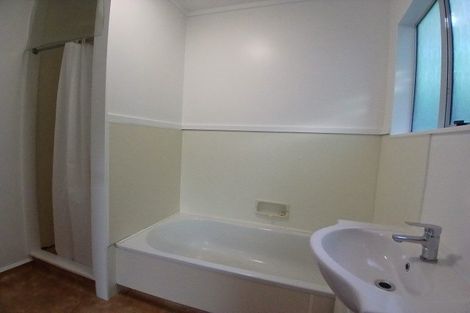 Photo of property in 4a Sarah Way, Crofton Downs, Wellington, 6035