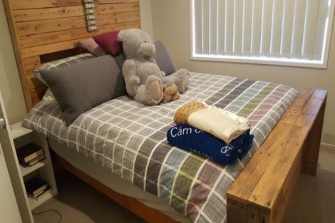 Photo of property in 20 Northbrook Close, Greenhithe, Auckland, 0632