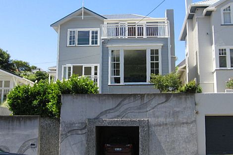 Photo of property in 43 Glen Road, Kelburn, Wellington, 6012