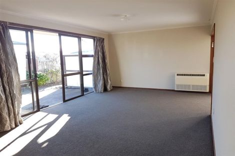 Photo of property in 50 Oriana Crescent, Hornby, Christchurch, 8042