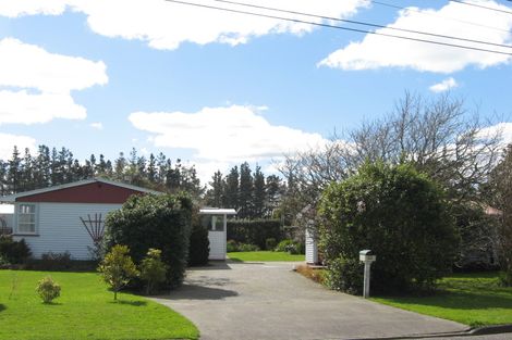 Photo of property in 20 Flower Street, Bulls, 4818