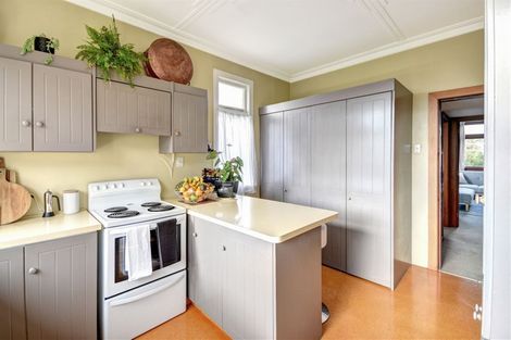 Photo of property in 15 Melrose Street, Roslyn, Dunedin, 9010