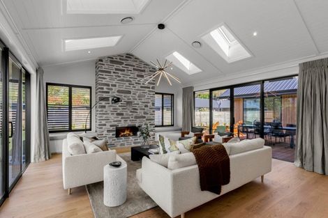 Photo of property in 9 Morepork Way, Arthurs Point, Queenstown, 9371