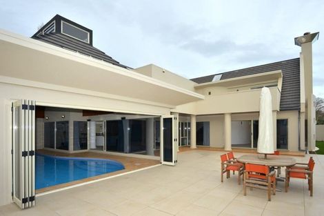 Photo of property in 1 Daresbury Lane, Fendalton, Christchurch, 8014